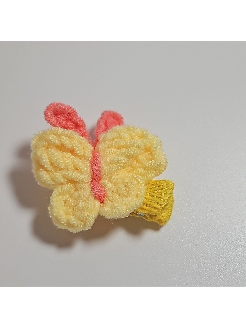 Hand Crafted Hand Knit Crochet Butterfly Hair Clip blue-yellow 1" Alligator clip - Picture 8 of 17
